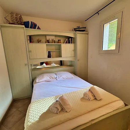 Clementine - 3 * Lecci